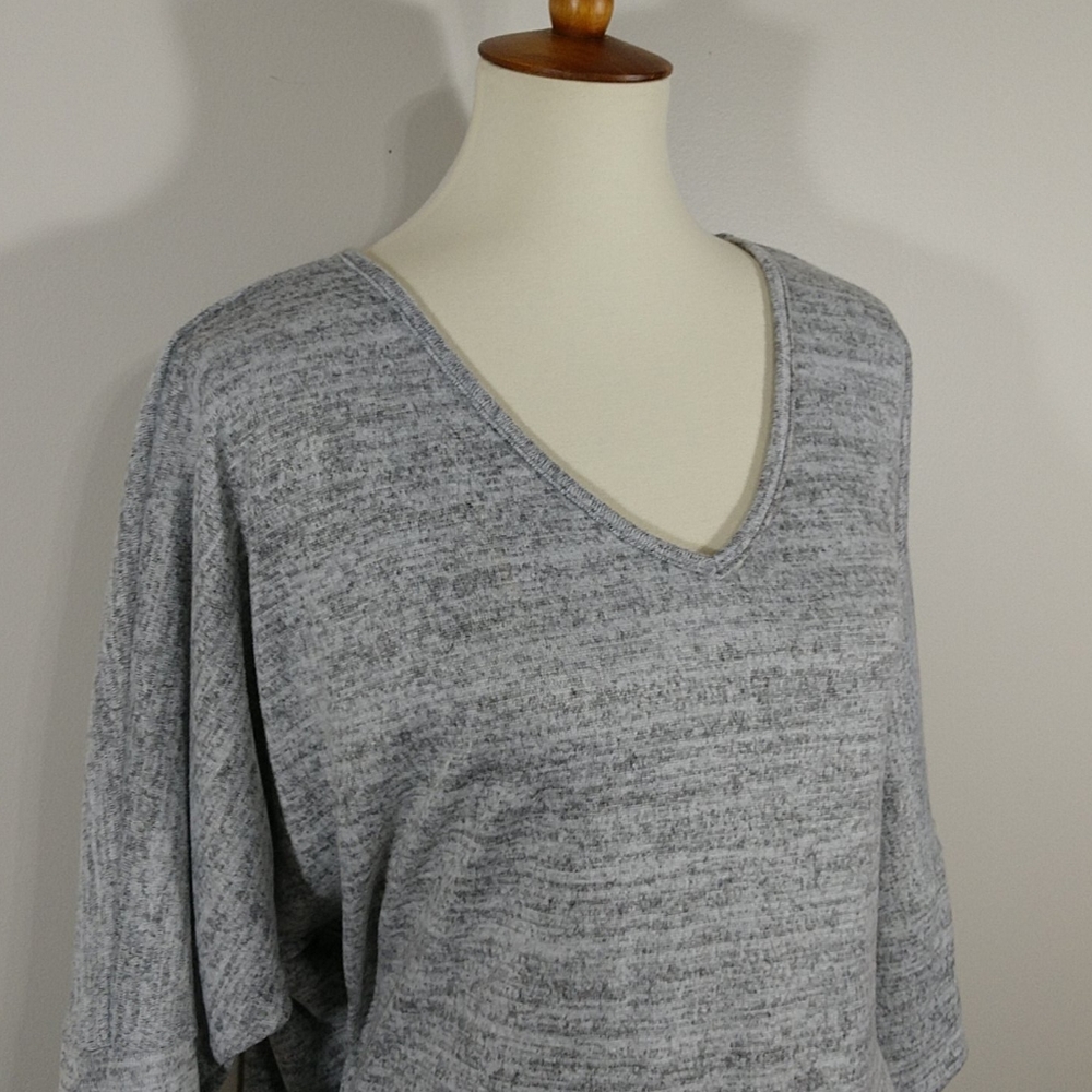 Dress: NEW Bobeau Batwing Soft Cacoon